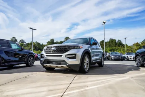 More photos of 2021 Ford Explorer XLT at Grand Infiniti of Macon, GA