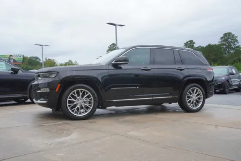 Another view of 2023 Jeep Grand Cherokee Summit for sale in Macon, GA at Grand Infiniti of Macon