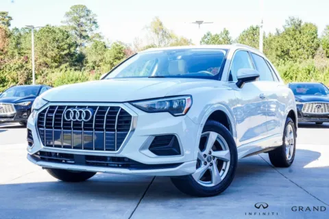 White 2019 Audi Q3 2.0T Premium for sale in Macon, GA