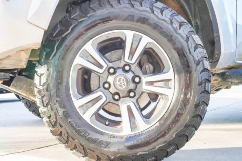 Photos of 2017 Toyota Tacoma TRD Sport for sale in Macon, GA at Grand Infiniti of Macon