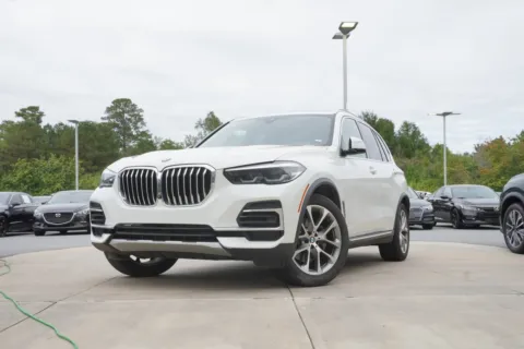 White 2023 BMW X5 sDrive40i for sale in Macon, GA