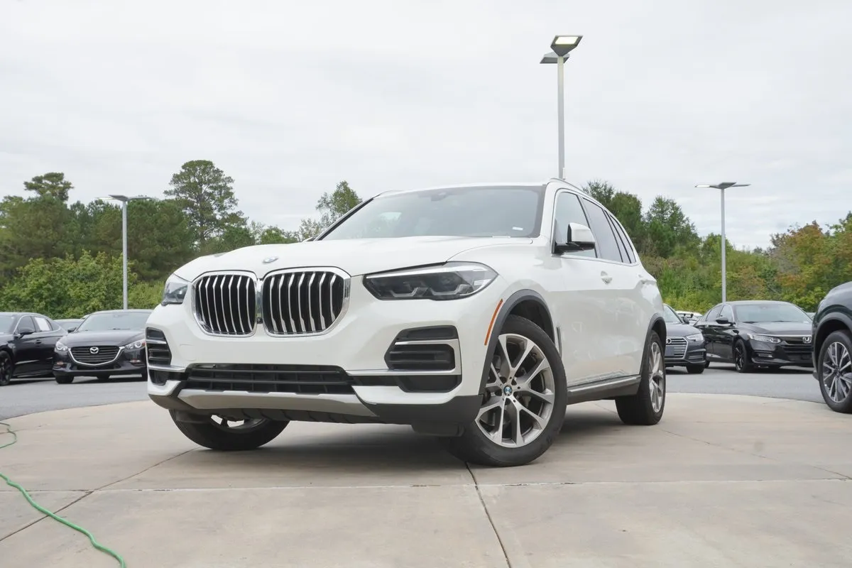 White 2023 BMW X5 sDrive40i for sale in Macon, GA