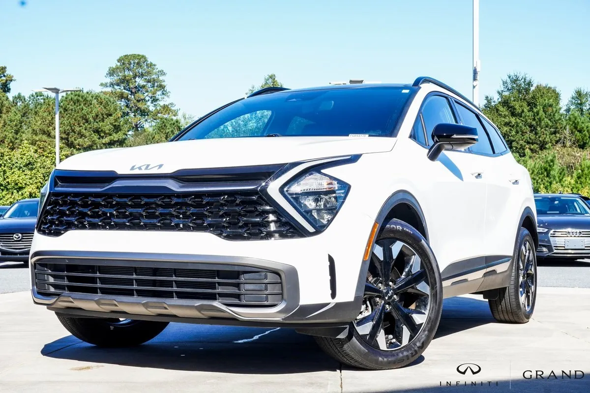 White 2023 Kia Sportage X-Line for sale in Macon, GA