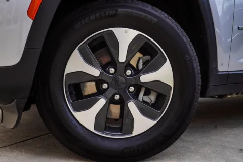 Photos of 2022 Jeep Cherokee Limited for sale in Macon, GA at Grand Infiniti of Macon