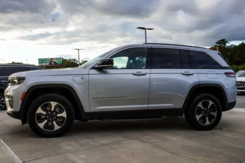 Another view of 2022 Jeep Cherokee Limited for sale in Macon, GA at Grand Infiniti of Macon