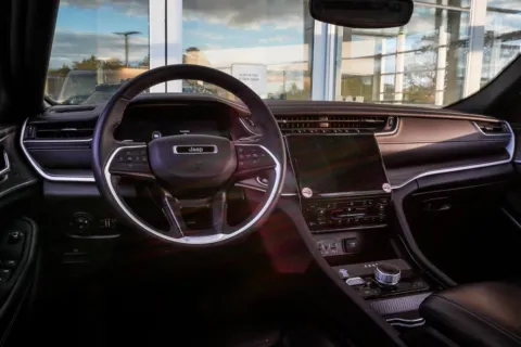 More photos of 2022 Jeep Cherokee Limited at Grand Infiniti of Macon, GA