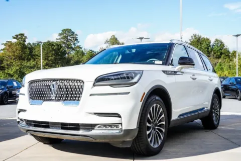 More photos of 2020 Lincoln Aviator Reserve at Grand Infiniti of Macon, GA