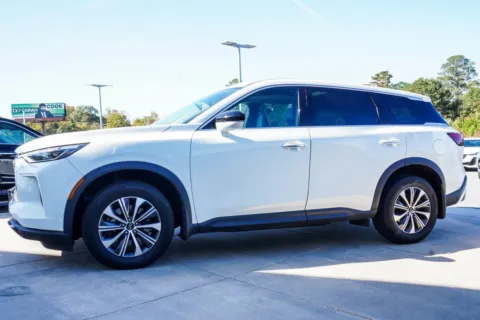 Another view of 2023 INFINITI QX60 PURE for sale in Macon, GA at Grand Infiniti of Macon