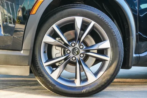 Photos of 2024 INFINITI QX60 LUXE for sale in Macon, GA at Grand Infiniti of Macon