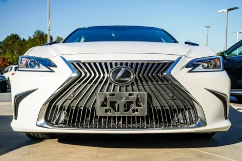 More photos of 2019 Lexus ES 350 Luxury at Grand Infiniti of Macon, GA