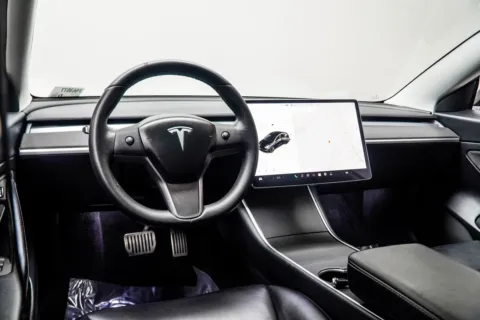 More photos of 2020 Tesla Model 3 Long Range at Carvilla, GA