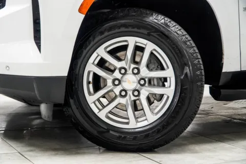 Another view of 2024 Chevrolet Suburban LT for sale in Kennesaw, GA at Carvilla