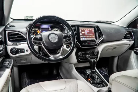 More photos of 2021 Jeep Cherokee Limited at Carvilla, GA