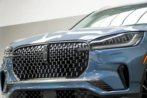 Photos of 2025 Lincoln Aviator Reserve for sale in Kennesaw, GA at Carvilla