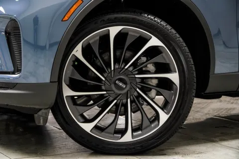 More photos of 2025 Lincoln Aviator Reserve at Carvilla, GA