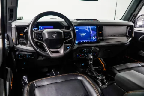 More photos of 2023 Ford Bronco Badlands at Carvilla, GA