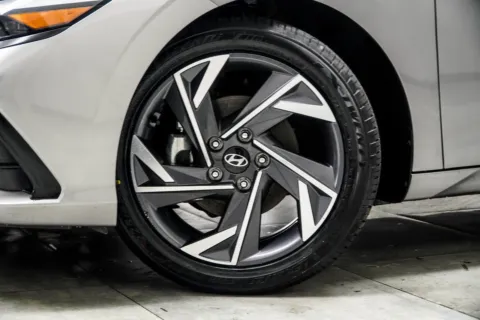 Another view of 2024 Hyundai Elantra Limited for sale in Kennesaw, GA at Carvilla