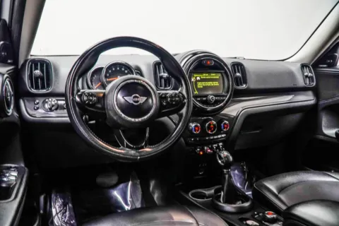 More photos of 2018 MINI Cooper Countryman at Carvilla, GA