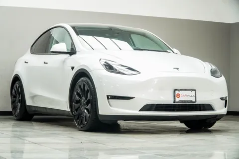 More photos of 2022 Tesla Model Y Performance at Carvilla, GA