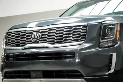 Photos of 2021 Kia Telluride S for sale in Kennesaw, GA at Carvilla