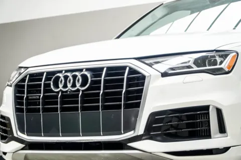 Photos of 2021 Audi Q7 55 Premium Plus for sale in Kennesaw, GA at Carvilla
