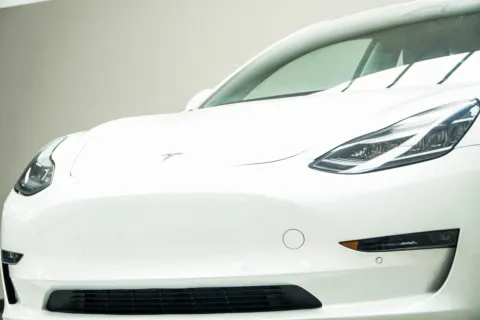 Photos of 2019 Tesla Model 3 Long Range for sale in Kennesaw, GA at Carvilla