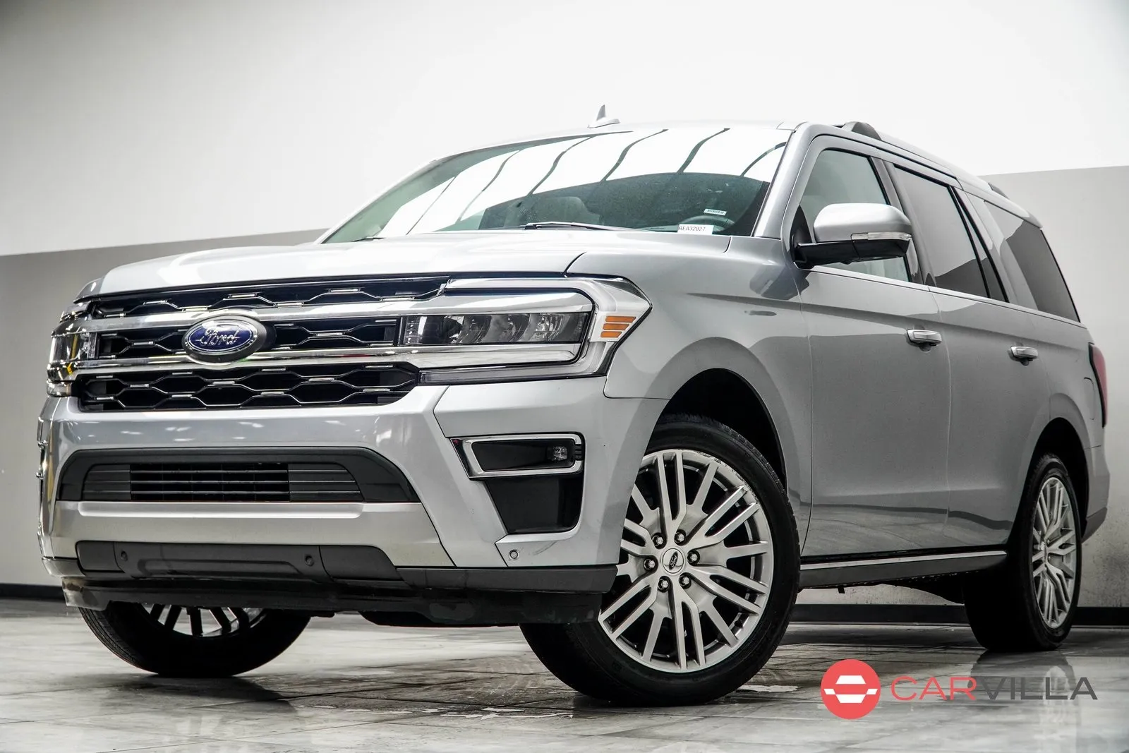 Silver 2024 Ford Expedition Limited for sale in Kennesaw, GA