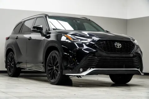 More photos of 2024 Toyota Highlander XSE at Carvilla, GA