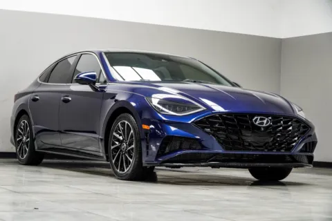More photos of 2021 Hyundai Sonata Limited at Carvilla, GA