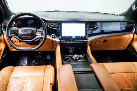 More photos of 2023 Jeep Grand Wagoneer Series III at Carvilla, GA