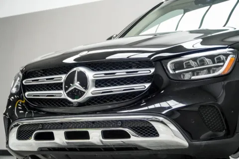 Photos of 2022 Mercedes-Benz GLC 300 for sale in Kennesaw, GA at Carvilla