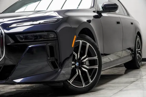 Another view of 2023 BMW 7 Series 760i xDrive for sale in Kennesaw, GA at Carvilla