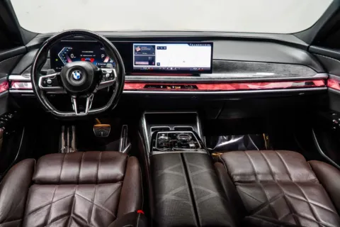 More photos of 2023 BMW 7 Series 760i xDrive at Carvilla, GA