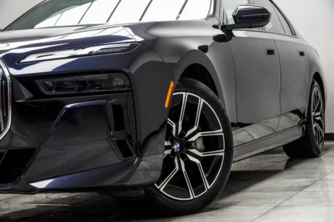 Another view of 2023 BMW 7 Series 760i xDrive for sale in Kennesaw, GA at Carvilla