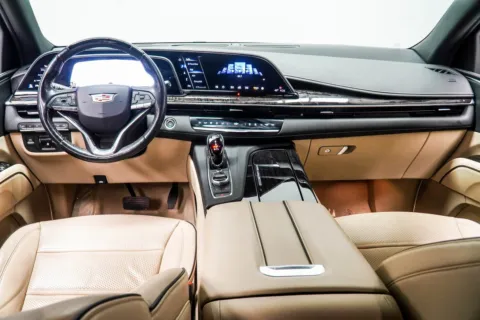 More photos of 2023 Cadillac Escalade ESV Premium at Carvilla, GA