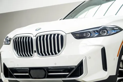 Photos of 2025 BMW X5 xDrive50e for sale in Kennesaw, GA at Carvilla