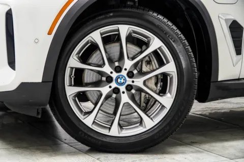 Another view of 2025 BMW X5 xDrive50e for sale in Kennesaw, GA at Carvilla