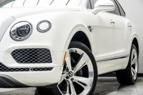 Another view of 2017 Bentley Bentayga W12 for sale in Kennesaw, GA at Carvilla