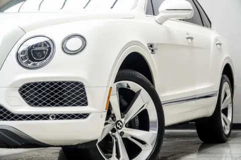 Another view of 2017 Bentley Bentayga W12 for sale in Kennesaw, GA at Carvilla