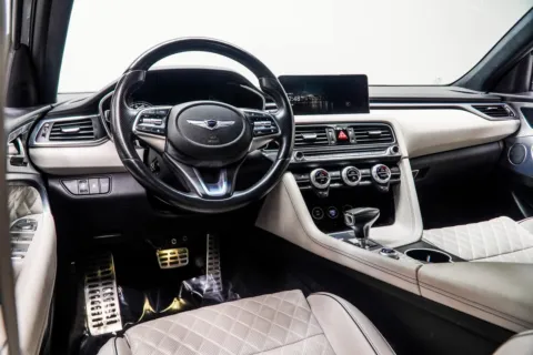 More photos of 2022 Genesis G70 3.3T at Carvilla, GA