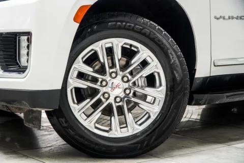 Another view of 2021 GMC Yukon SLT for sale in Kennesaw, GA at Carvilla