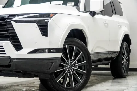 Another view of 2024 Lexus GX 550 Luxury+ for sale in Kennesaw, GA at Carvilla