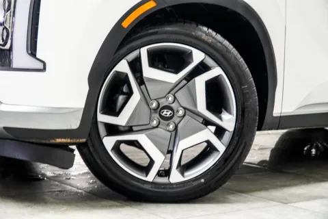 Another view of 2024 Hyundai Palisade SEL for sale in Kennesaw, GA at Carvilla