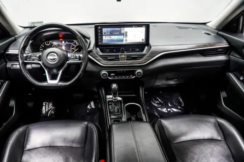 More photos of 2023 Nissan Altima 2.5 SL at Carvilla, GA