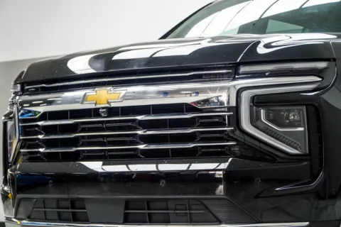 Photos of 2025 Chevrolet Suburban LT for sale in Kennesaw, GA at Carvilla