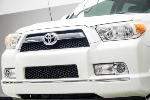 Photos of 2013 Toyota 4Runner Limited for sale in Kennesaw, GA at Carvilla