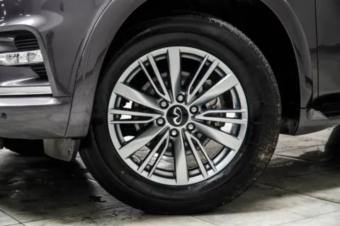 Another view of 2024 INFINITI QX80 LUXE for sale in Kennesaw, GA at Carvilla