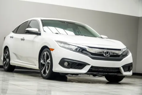 More photos of 2018 Honda Civic Touring at Carvilla, GA