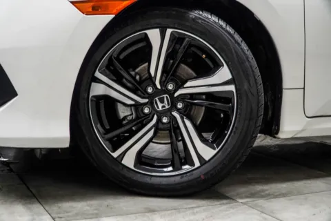 Another view of 2018 Honda Civic Touring for sale in Kennesaw, GA at Carvilla