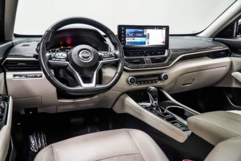 More photos of 2023 Nissan Altima 2.5 SL at Carvilla, GA